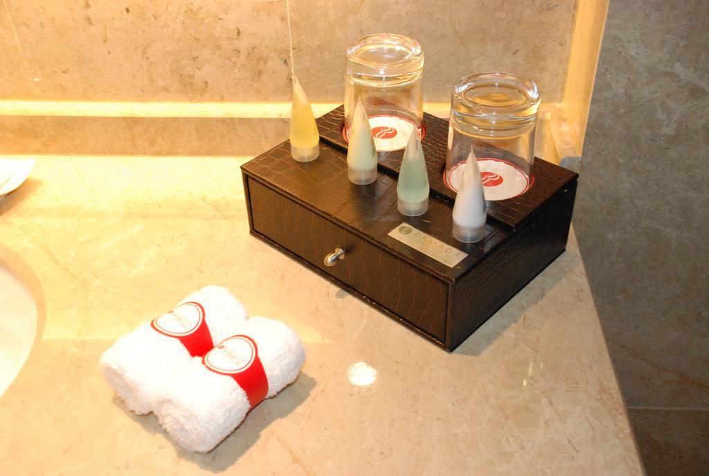 Ramada Plaza Shanghai Gateway Bilik gambar